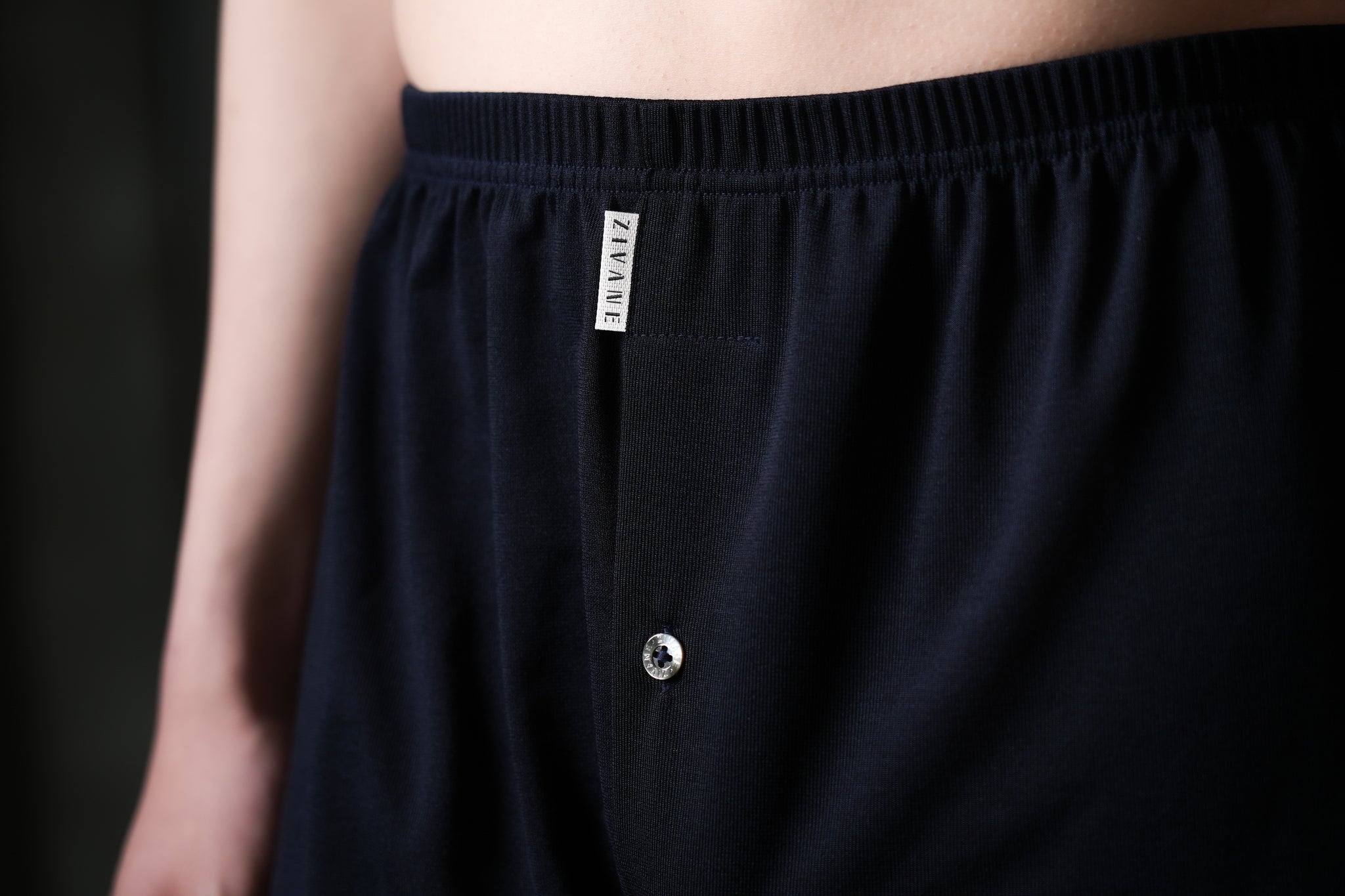 ショートトランクス（Silk Navy) – ZIVANE